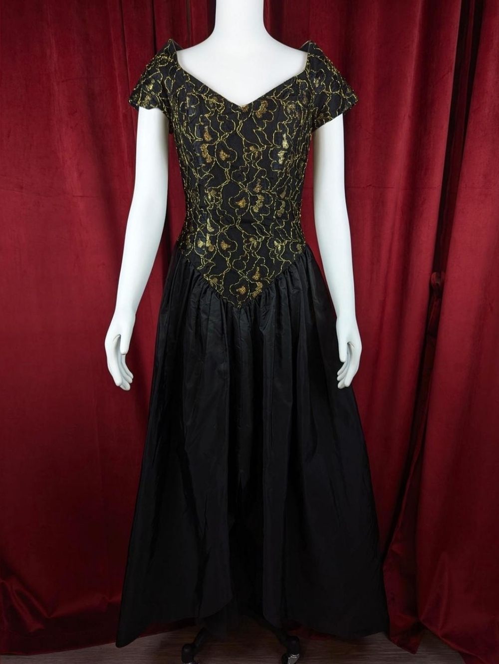Vintage 80's Loralie Original Black & Gold Floral Metallic Lace Taffeta Dress